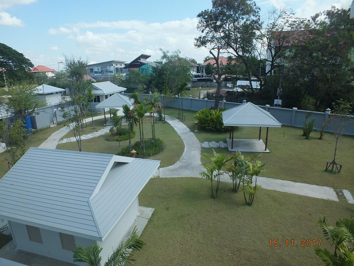 Sukkhamas Pirom Hotel Nakhonratchasima Екстериор снимка