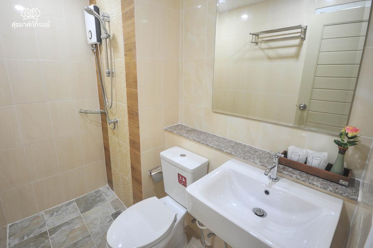 Sukkhamas Pirom Hotel Nakhonratchasima Екстериор снимка